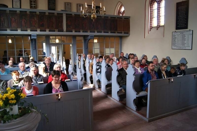 Ferbitzer Gemeinde im Gottesdienst
